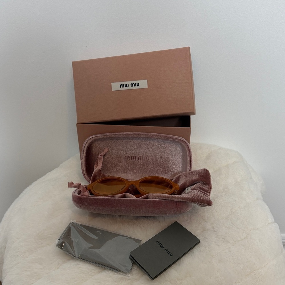 NWT Miu Miu oval orange sunglasses - Picture 7 of 8